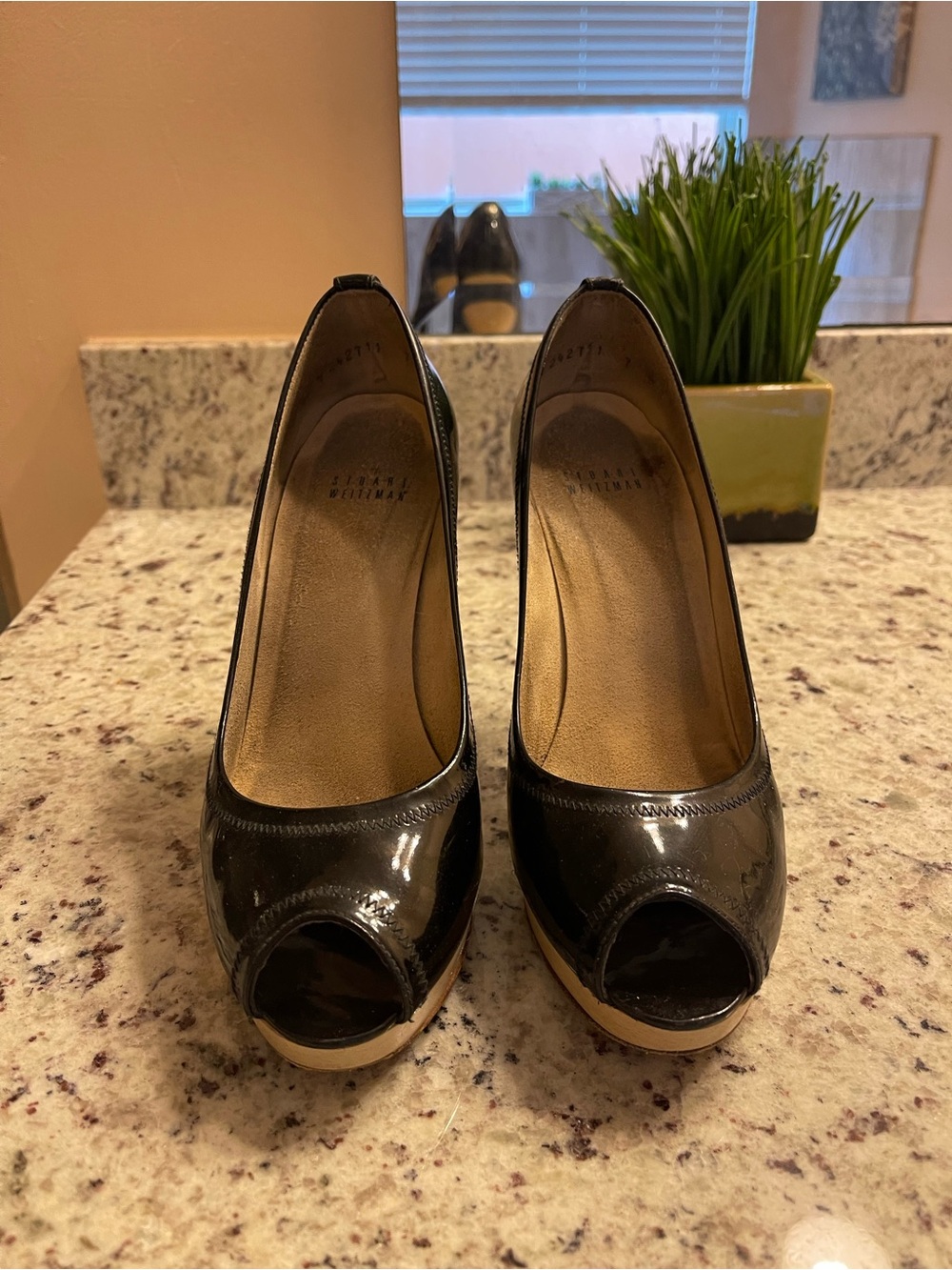 Stuart Weitzman Black Patent Peep-Toe Pumps with Tan Platform - Picture 2 of 8